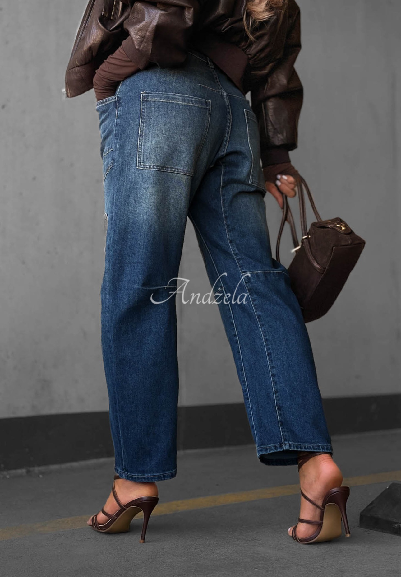 Spodnie jeansowe mom fit z naszywkami Clouded Morning ciemnoniebieskie — 5