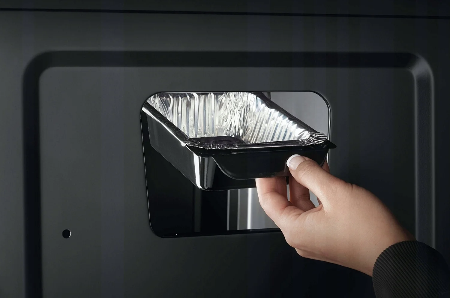 Grill gazowy Napoleon Freestyle 365 12kW Grafitowy — widok produktu